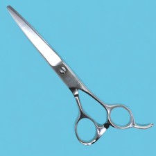 UTSUMI   UK70 7 inch Right-handed Hairdressing Scissors From Japan.