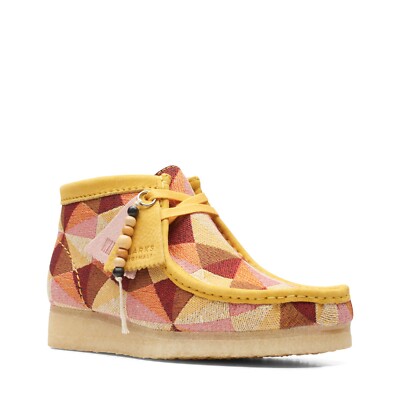 Clarks Originals Women's Yellow Combi Wallabee Boots 26166092