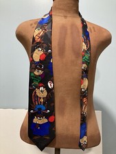 vintage 90s 1993 looney tunes neck tie Taz Bugs Bunny Tweety wile E Coyote