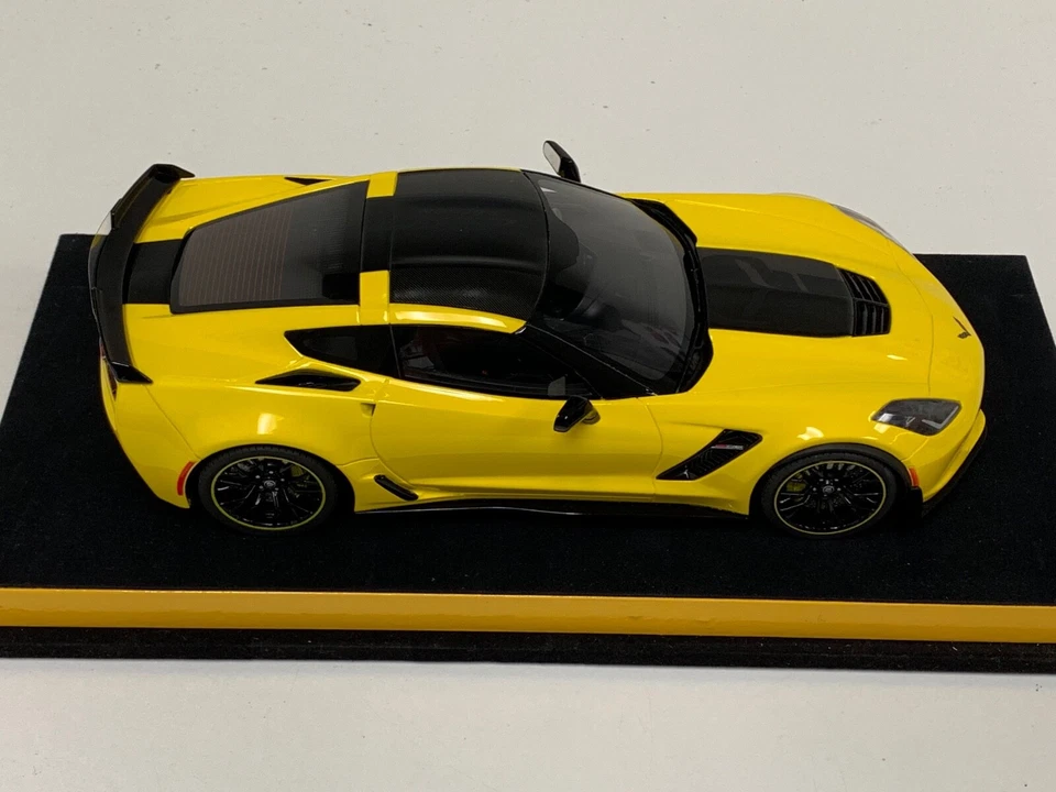 1/18 GT Spirit Chevrolet Corvette Z06 C-7 R Edition Yellow GT171 Leather AB067 - Image 3 of 4