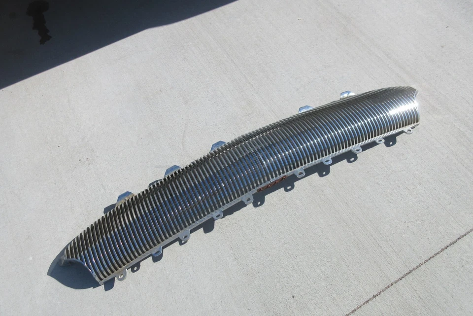 1957 Buick Special Century GRILL Good Used Original Foto 3 de 4