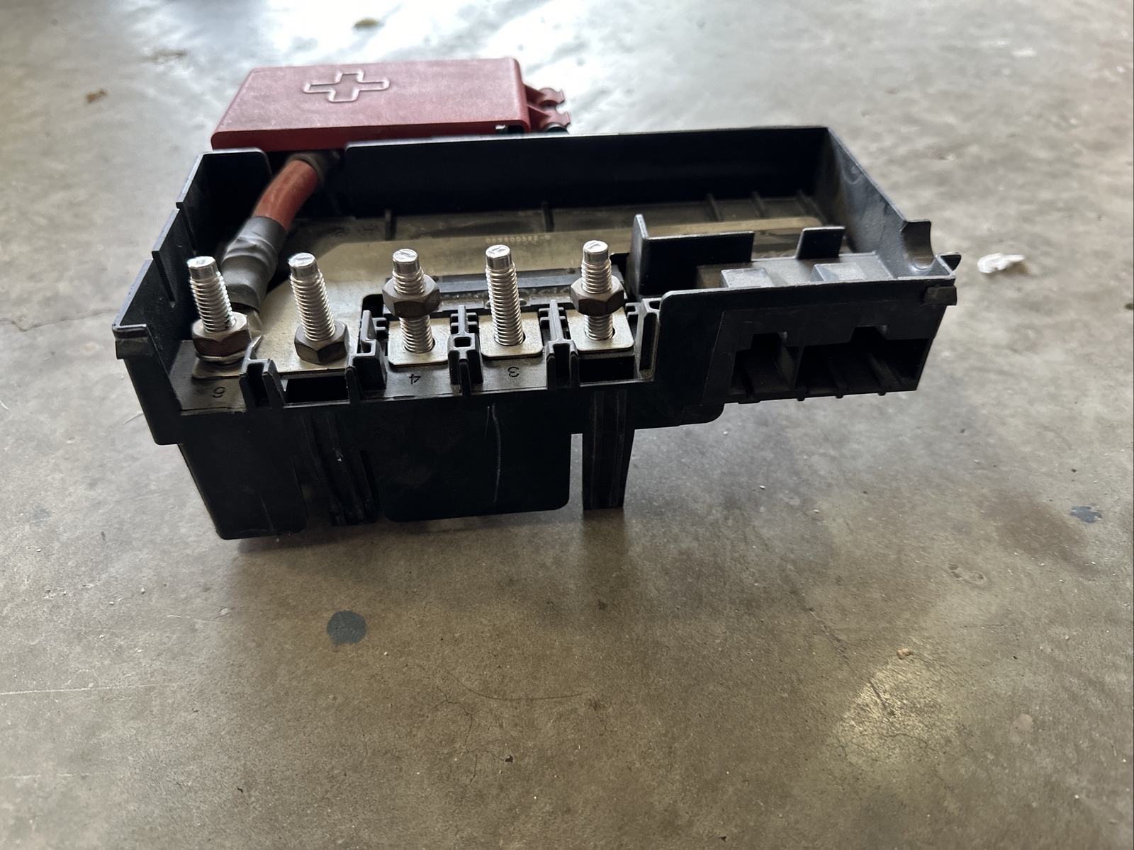 GM 84095546 Battery Cable Distribution Fuse Block OEM for sale online