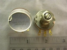 Mil-Spec Centralab / Honeywell RV4LAYSA251A 250 Ohms Locking Shaft Potentiometer