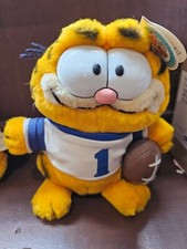 9" Vintage 1981 Dakin Garfield the Cat  1 Football Star Plush With Tag