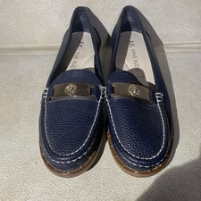 Anne Klein iFlex Loafers Women s 9M Navy Blue Pebbled Slip-On Flats