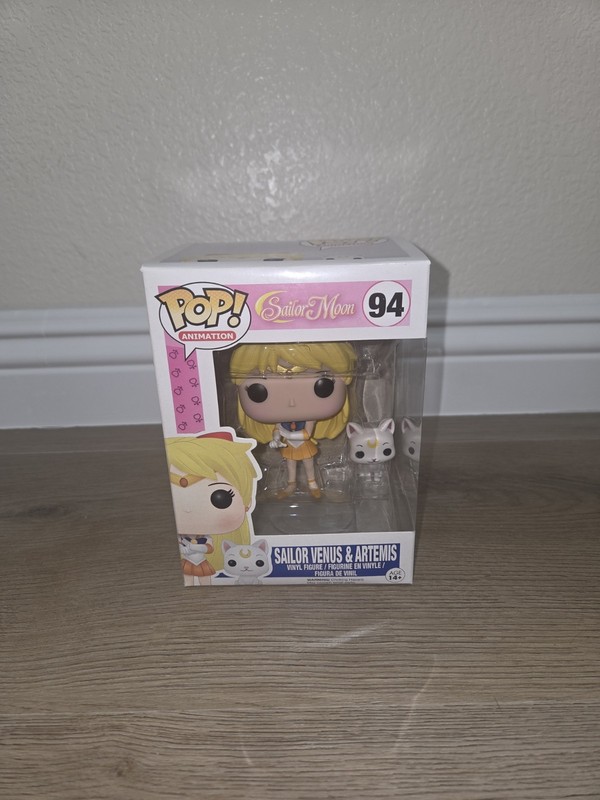 Sailor Venus & Artemis 2016 Funko POP! Animation Vinyl!!!!!!!