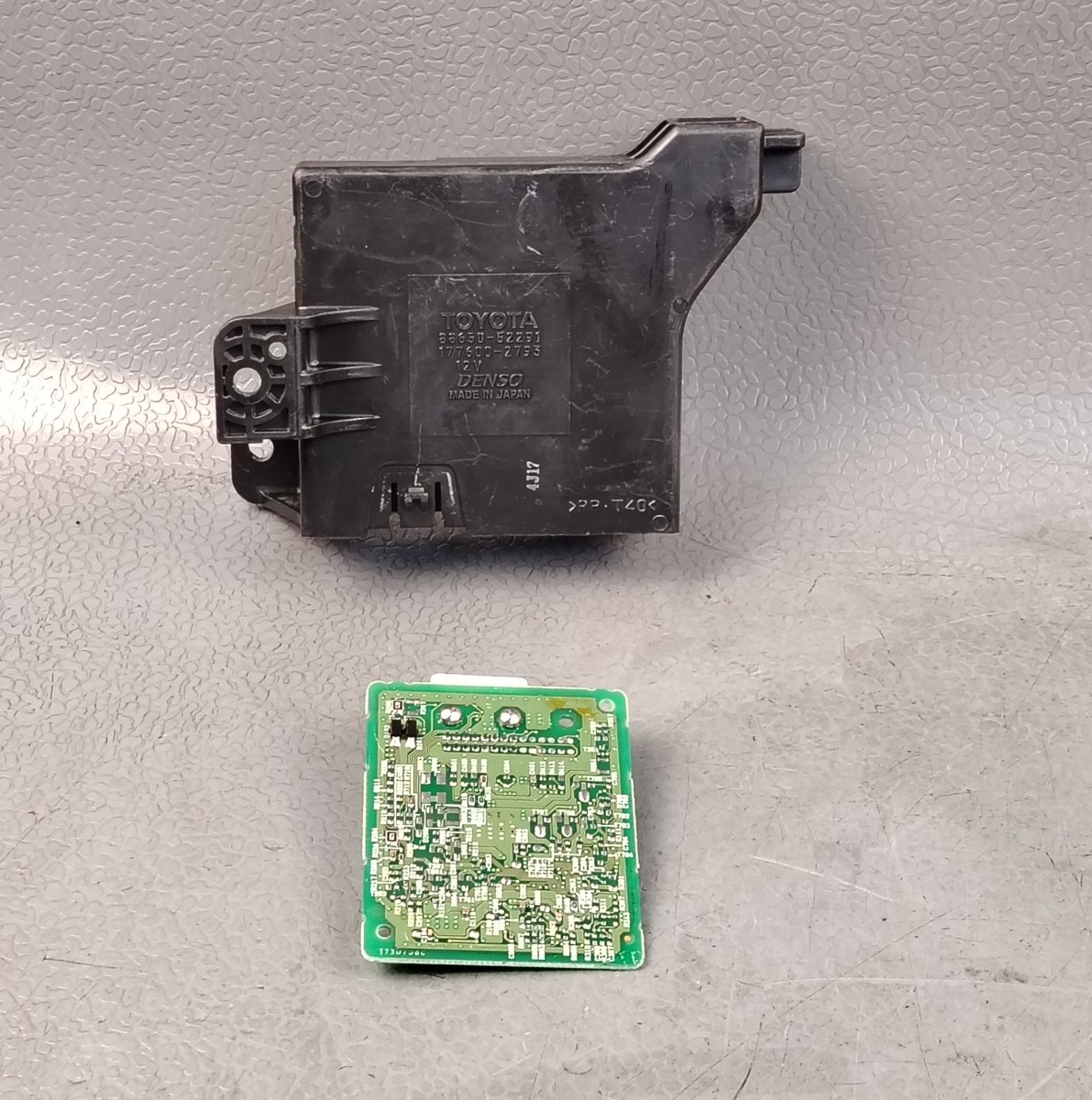 TOYOTA YARIS NCP91L AC AMPLIFIER HAVC CLIMATE CONTROL MODULE 88650