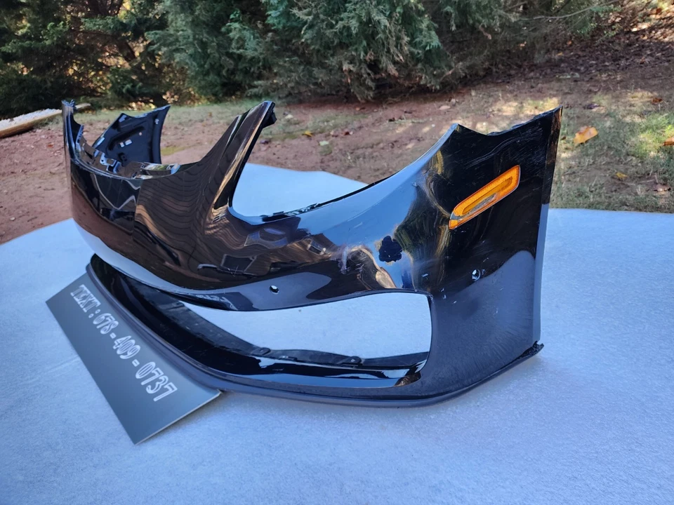 Porsche Panamera 971 Front Bumper Cover 971807221 2017- 2019 Oem Local Pick Up. - Image 3 of 4