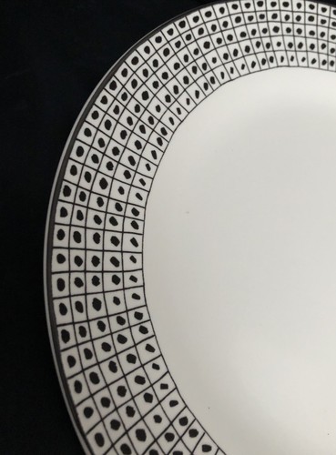 Lenox Around the Table Dot 9.5” Accent Plate New - Picture 3 of 5