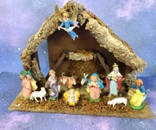 Vintage Nativity Set Christmas Manger 11 Pc. Figurines Stable