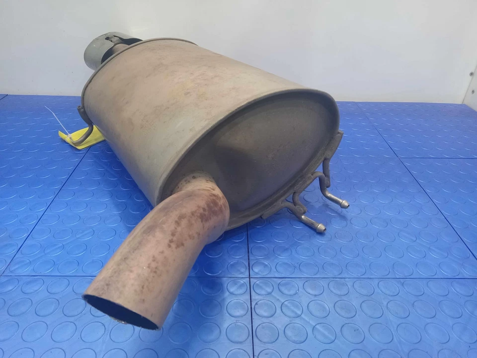 Silenciador de escape trasero Honda Accord 2011-2012 2,4 L original OEM 18307TA5A12 Foto 4 de 4