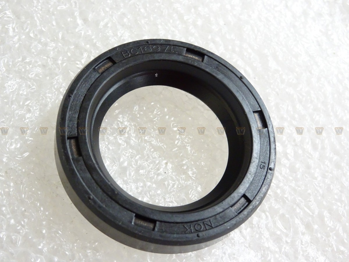 Kawasaki NOS NEW 92049-1084 Oil Seal SC28438 KZ ZL ZN KZ750 KZ550