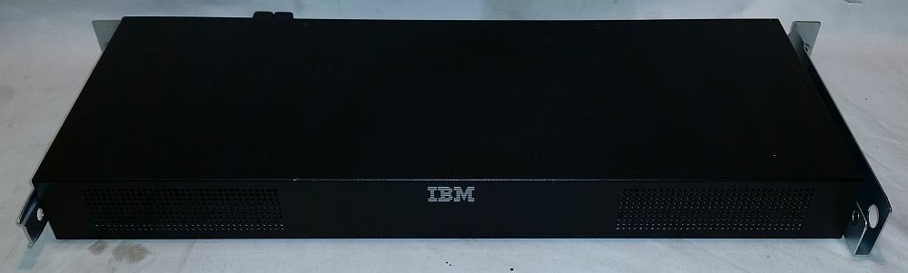 IBM 1754-HC3 69Y6015 IBM LOCAL 1X8 CONSOLE MANAGER (LCM8) 1754A1X