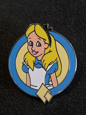 Disney 2026 Enchanted Ensemble  Pin Alice in Wonderland (E)