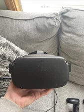 Oculus Quest 1 All-in-One VR Gaming Headset Black, 64GB