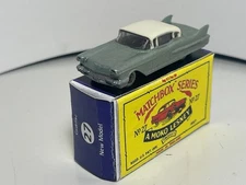 MATCHBOX LESNEY REGULAR WHEELS CADILLAC SIXTY No 27 green  vintage car 1/64 box