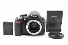 Good Number of shots 3,121 times Nikon D3100 body digital SLR 1100m