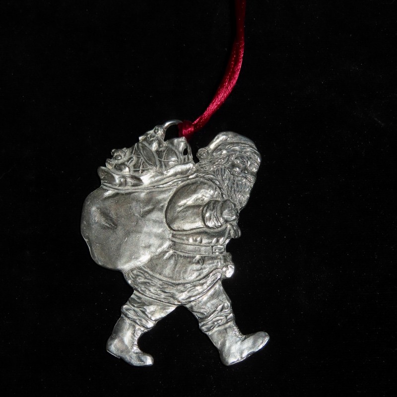 Vintage 1993 Christmas Santa, Hanging Pewter Ornament by Seagull Pewter, Canada