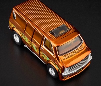 HOT WHEELS 2025 RLC EXCLUSIVE 70s DODGE TRADESMAN VAN FACTORY