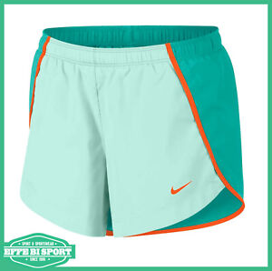 pantalone corto nike