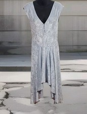 Urban Outfitters Med Silence & Noise  Velvet Short Sleeve Sharkbite Hem Dress 