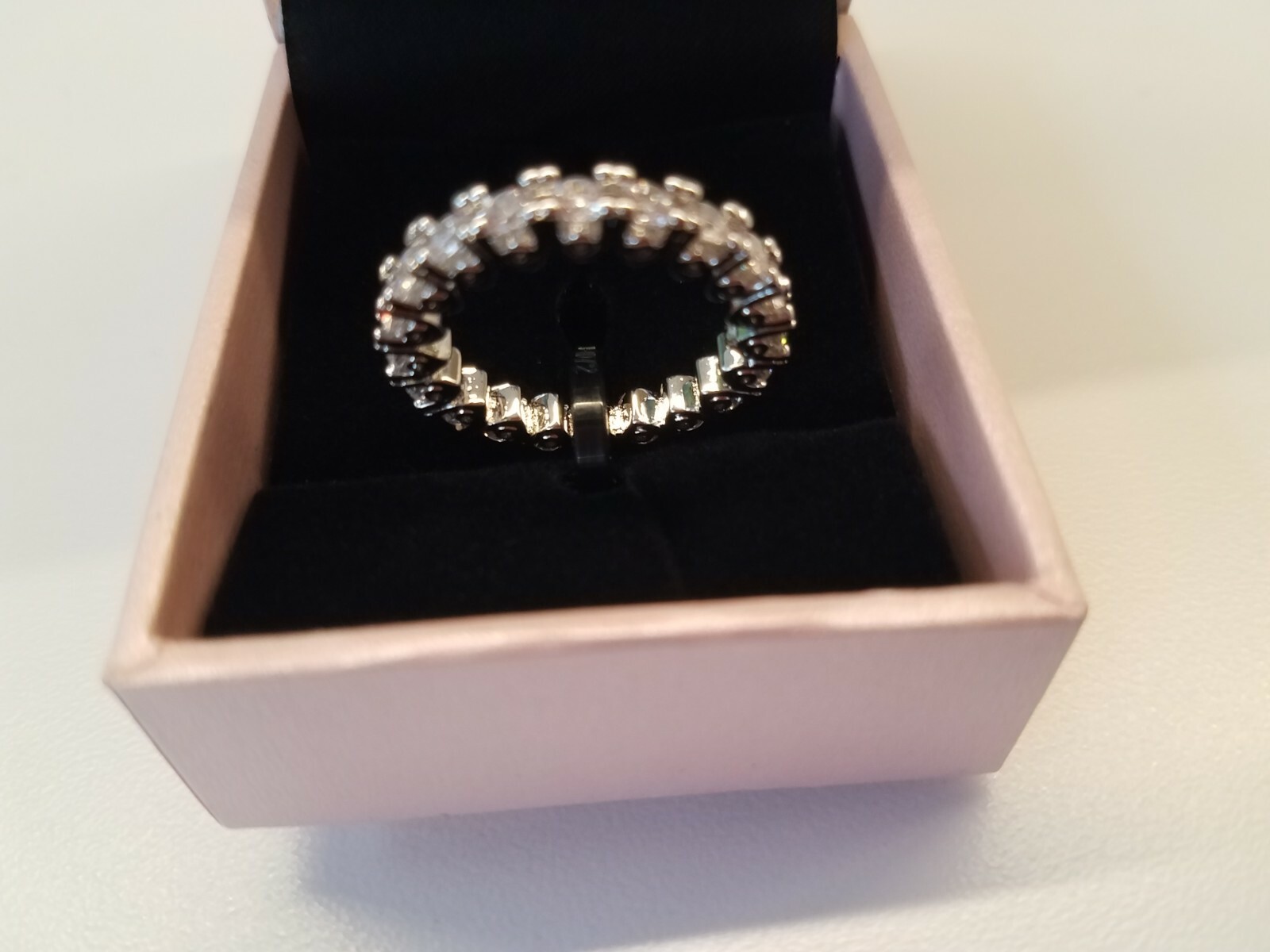 NIB PIERMONT JEWELS LADIES ETERNITY SILVER COLOR RING SIZE 8 BAND, 1