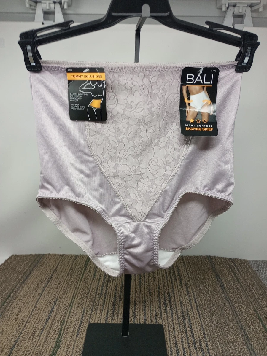 Bali Women's Size Medium Light Control Shaping Brief Panties X372/8372 NWT