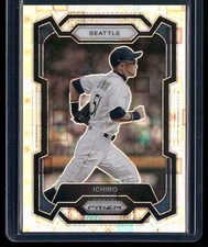 Ichiro [Blue Pulsar] #44 Prices | 2024 Panini Prizm | Baseball Cards