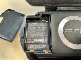 Sony PlayStation Portable PSP-1001- Black Console with Games NO BATTERY