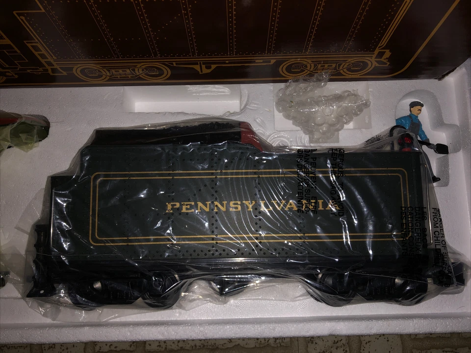 Lionel Trains G Scale “Pennsylvania Railroad” #5110 4-4-2 Steam locomotive Set - Image 4 of 4