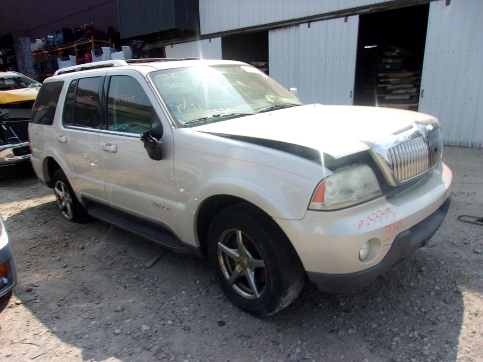 Puerta trasera derecha usada vidrio trasero se adapta a: Lincoln Aviator 2005 exc. Sport Trac priva Foto 2 de 4