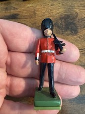 Vtg 1990 W. Britains Metal British Foot Guard Toy Soldier Hand painted Figurine