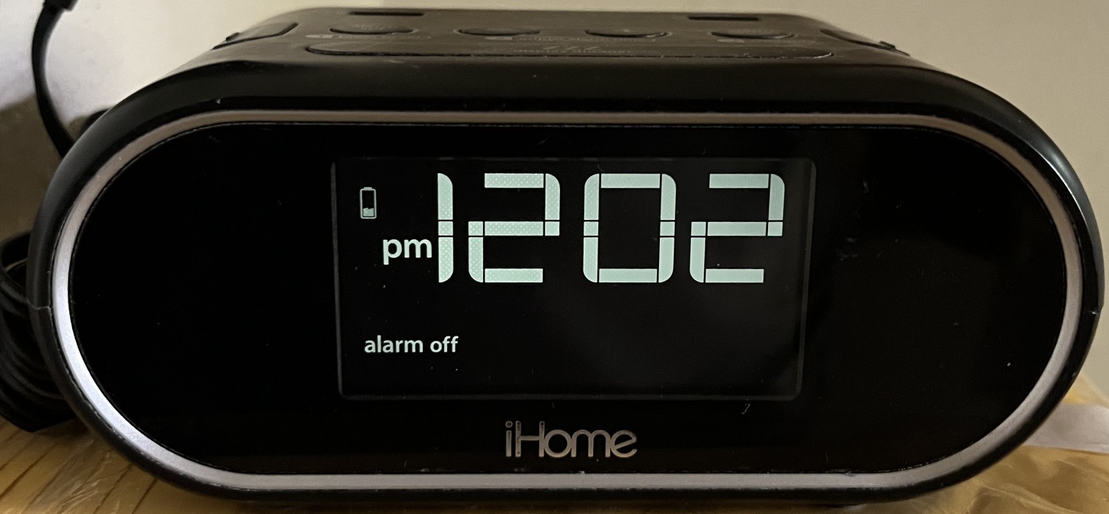 iHome HiH33 Alarm Clock - Triple Display Alarm Clock With Dual Charging USB
