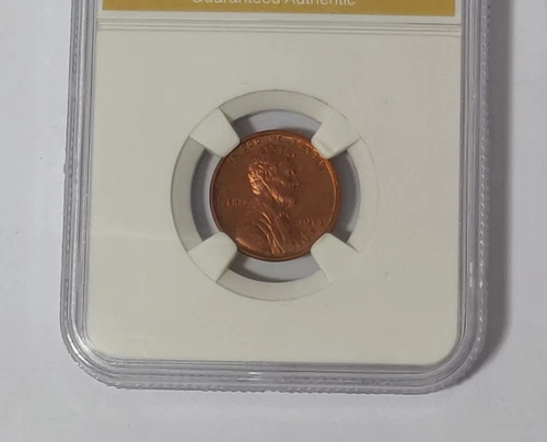 1913-D LINCOLN CENT UNCIRCULATED RD IN HOLDER