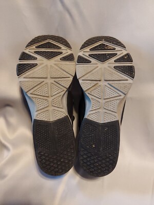 Nike Air Bella TR Training Sneaker/Shoes Black/Gray Size 9  display picture 1