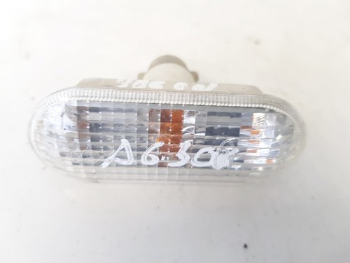 Ford Focus 2007 Clear Side Repeaters Right 4m5a13k309aa, Genuine #1313515-90