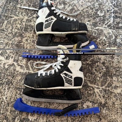Micron Mega Air 90 Ice Hockey Skates 4.5 E Black Tuuk Holders Made In Canada
