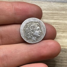Wonderful Ancient Roman Greek Bronze coin unique coin in great condition 