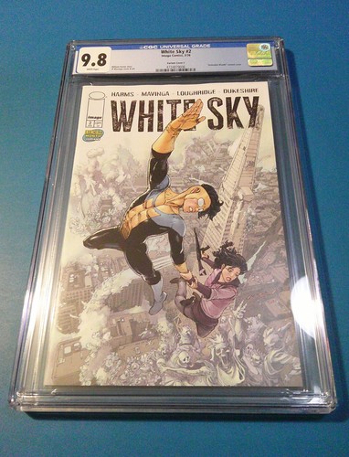 White Sky #2 Hot Invincible Variant CGC 9.8 NM/M Gorgeous Gem Wow