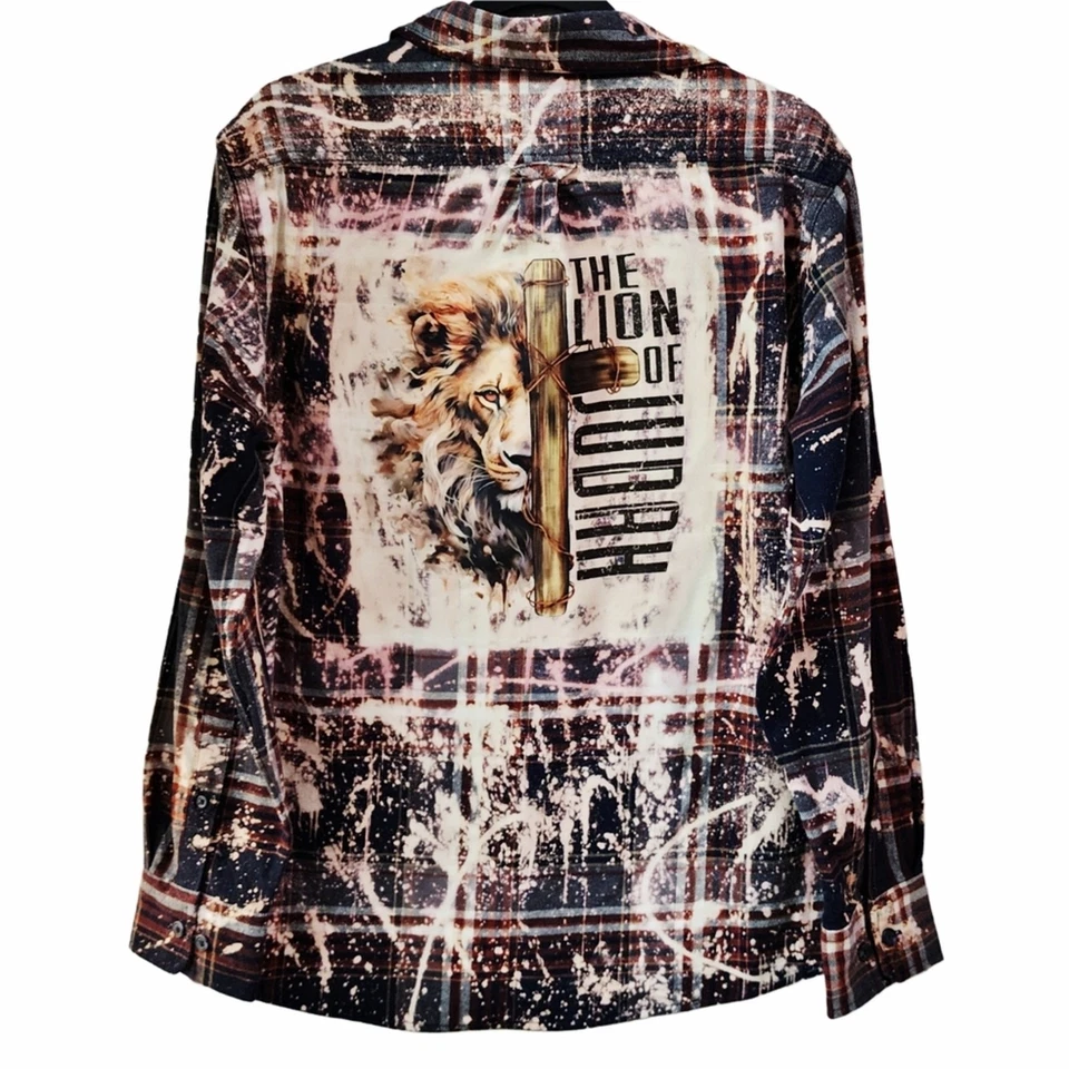 Camisa Manga Larga Franela Escocesa Reciclada Cristiana Personalizada Cruz León de Judá Foto 4 de 4