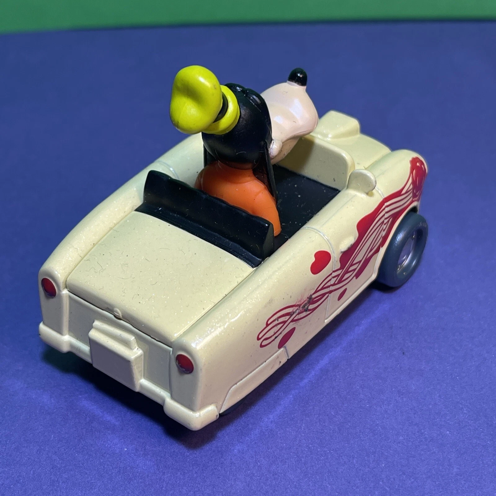 disney carro de brinquedo conversível pateta 2016 