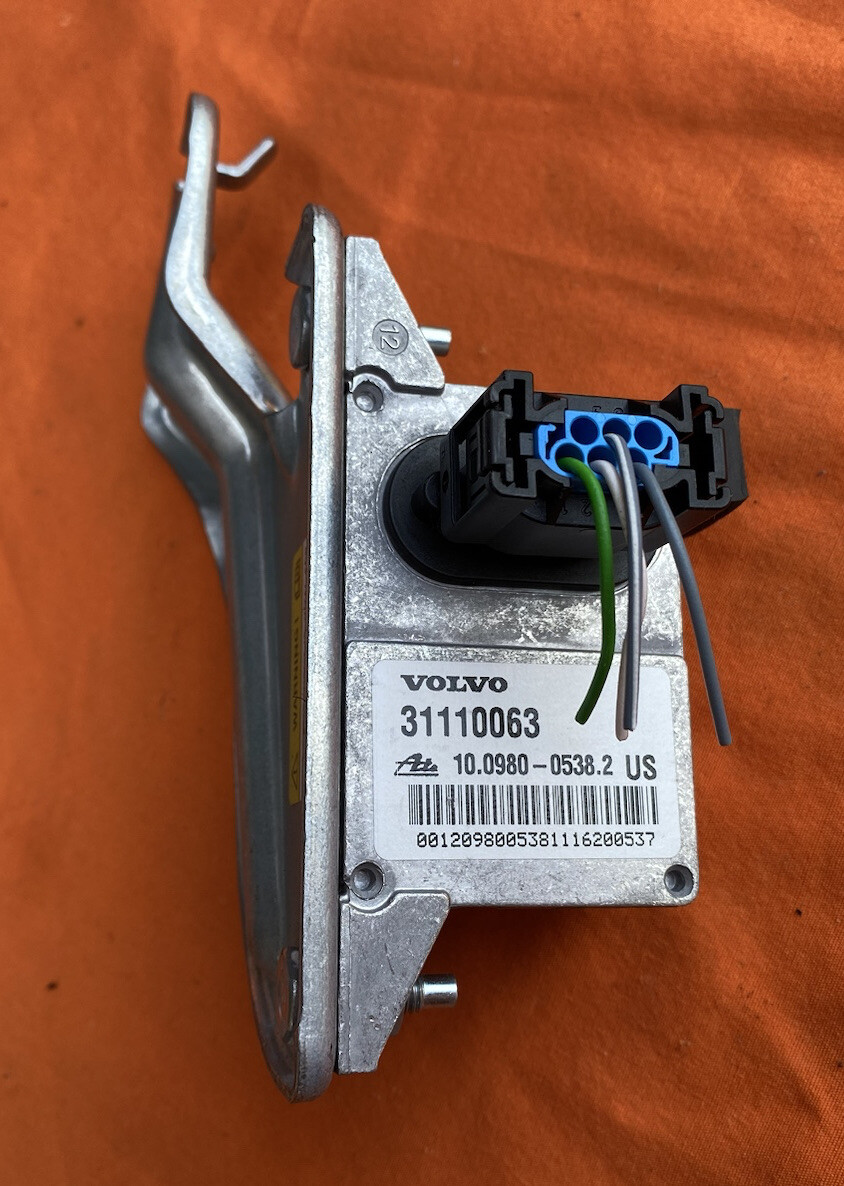 0306 Volvo XC90 Active Yaw Rate Anti Skid Control Sensor 8691675
