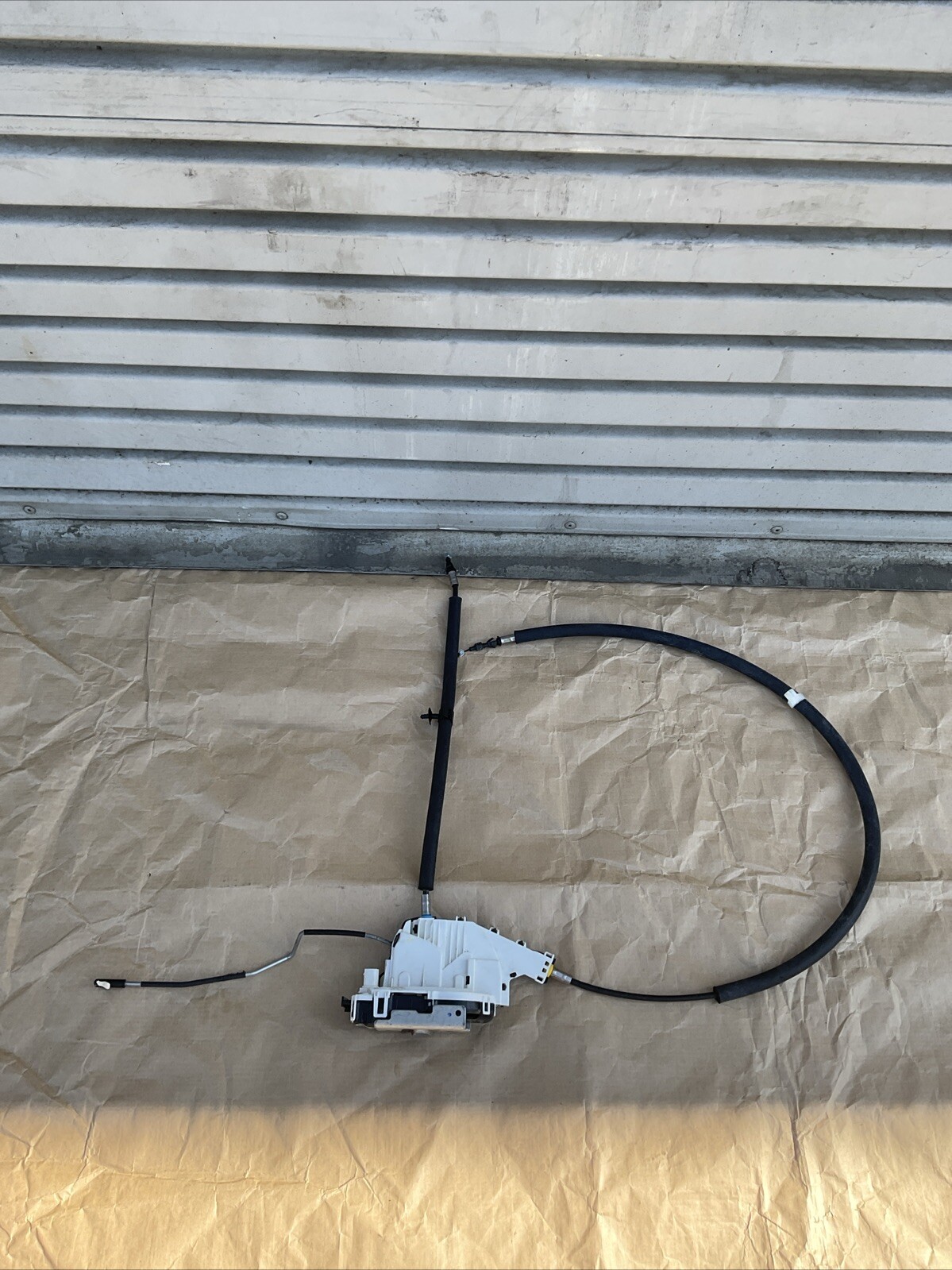 Maserati Quattroporte 2014-2024 FRONT+RIGHT Door latch P/N 670003103