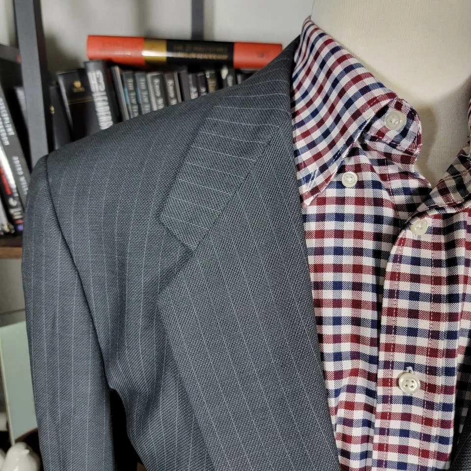 Antigo Casaco Esportivo Masculino Mani by Gorgio Armani Dois Botões Listrado Cinza 41R Saks F - Imagem 4 de 4