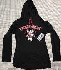 Colosseum Wisconsin Badgers Hoodie Womens Medium Black Bucky Badger Pullover NWT