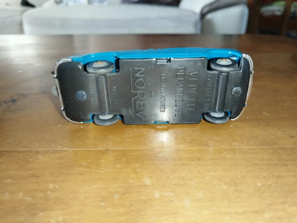 JOUET ANCIEN NOREV FORD VEDETTE DEPANNEUSE N°34 - Photo 4/4