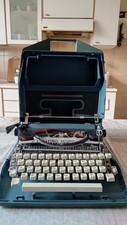macchina da scrivere portatile