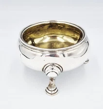 GEORGE IV PROVINCIAL STERLING SILVER CAULDRON SALT CELLAR Newcastle 1828