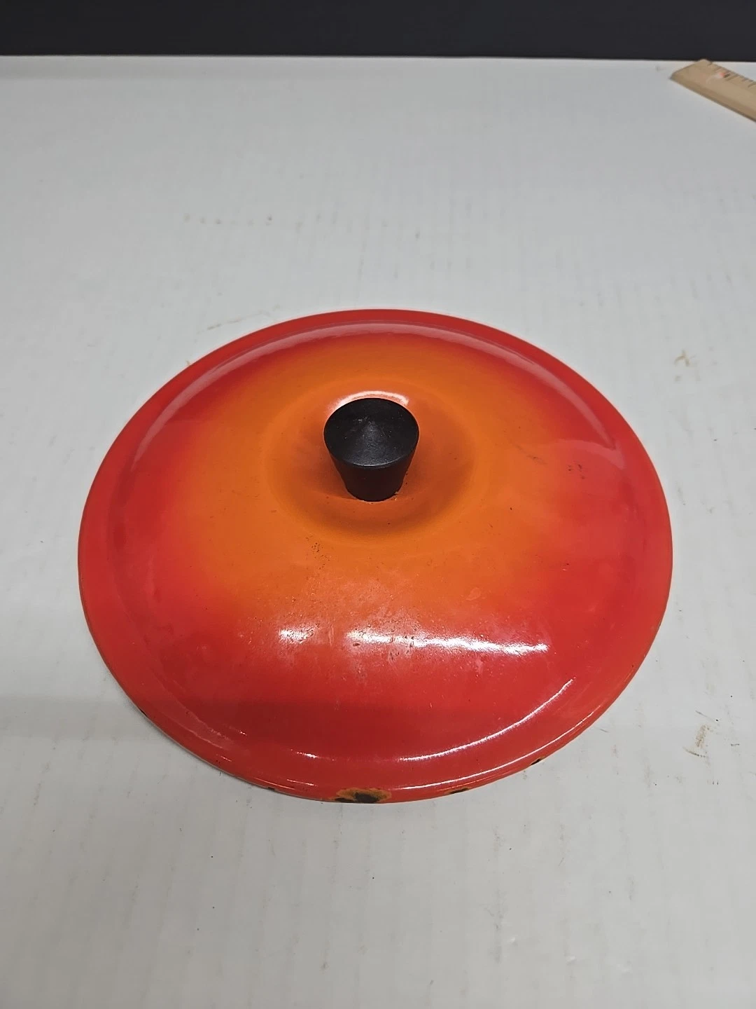 Vintage LE CREUSET Volcanic Flame Enamel Cast Iron Lid P 20Made In France