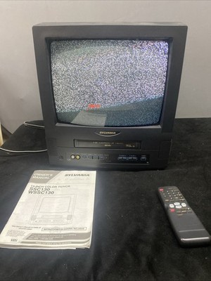 Sylvania SSC130B 13'' TV/VCR Combo Retro Gaming Tv Works Vcr Doesnt PLEASE READ